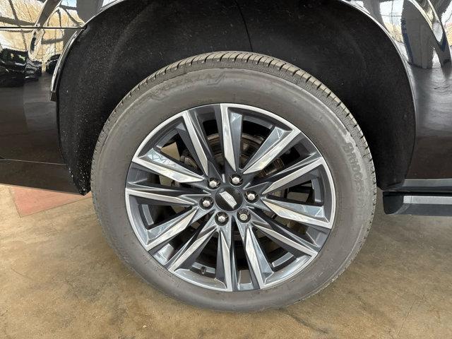 used 2023 Cadillac Escalade ESV car, priced at $75,597