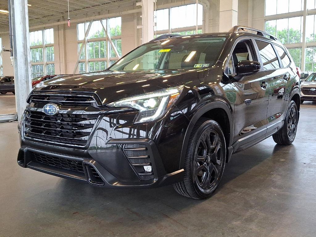 used 2025 Subaru Ascent car, priced at $41,497