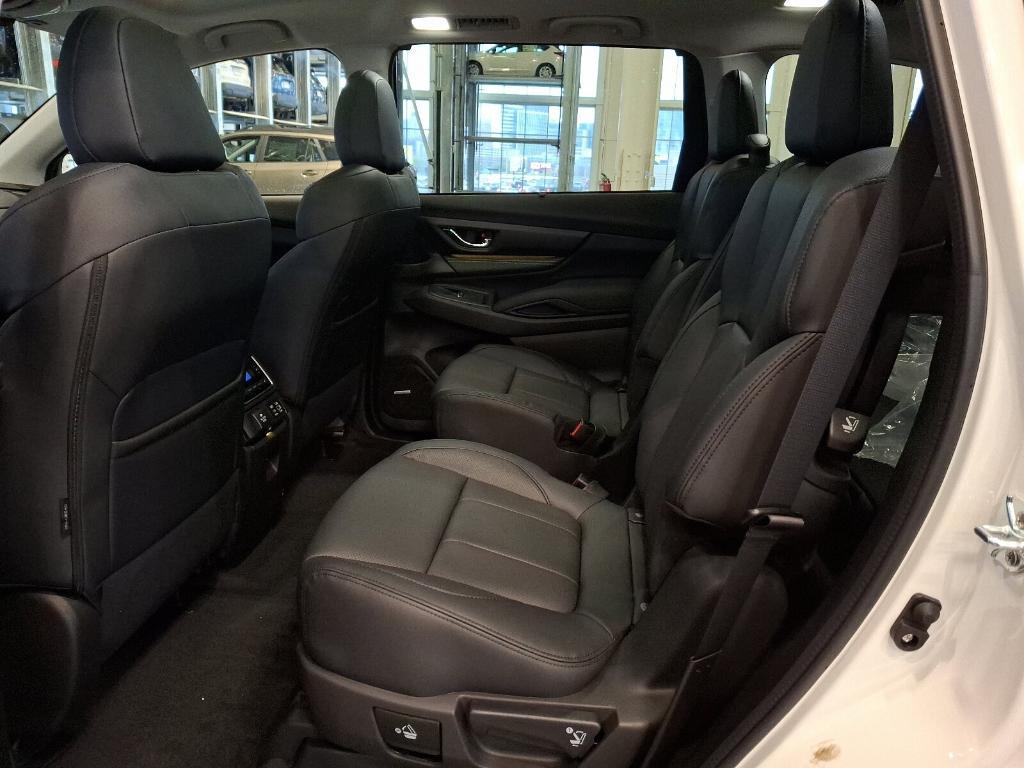 new 2025 Subaru Ascent car, priced at $51,288
