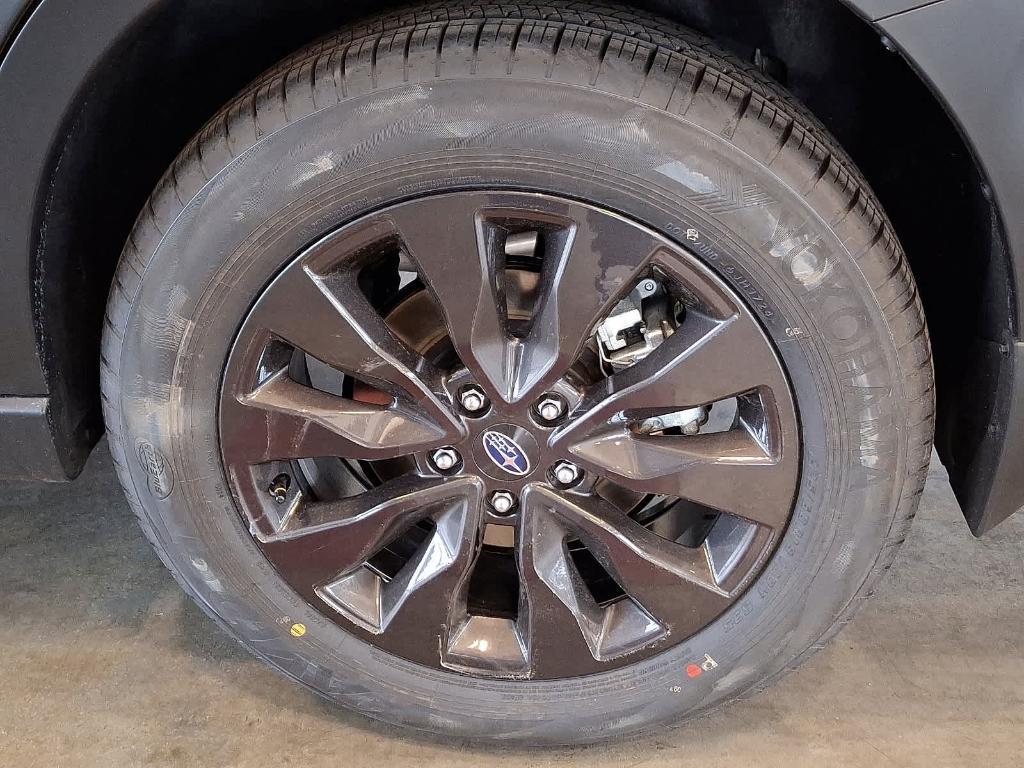 new 2025 Subaru Outback car, priced at $40,924