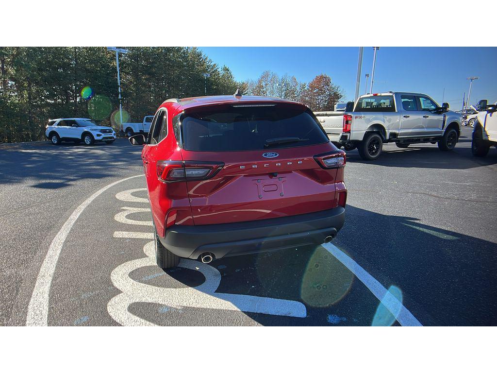 new 2025 Ford Escape car, priced at $31,899