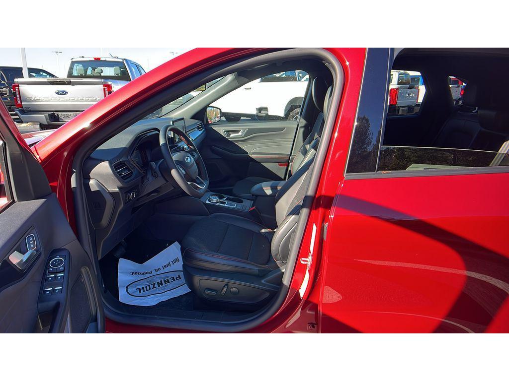 new 2025 Ford Escape car, priced at $31,899