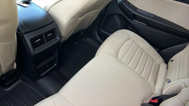used 2024 Ford Edge car, priced at $29,995