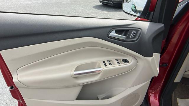 used 2014 Ford Escape car, priced at $5,691