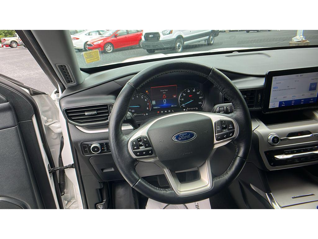 used 2022 Ford Explorer car, priced at $24,336