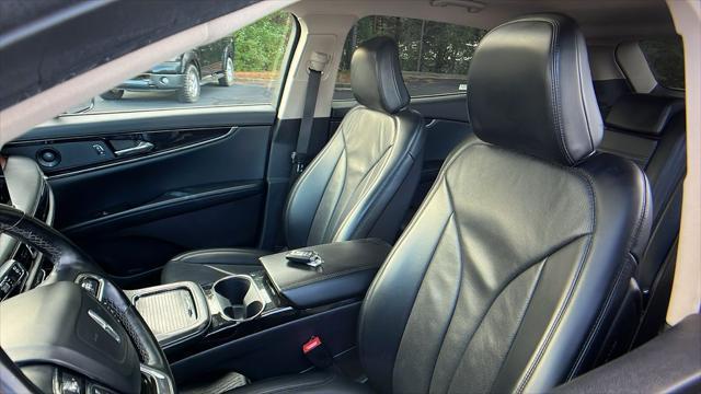 used 2021 Lincoln Nautilus car, priced at $26,500
