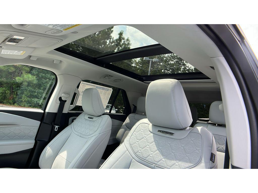 new 2025 Ford Explorer car