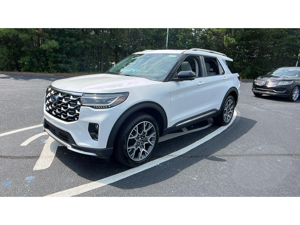 new 2025 Ford Explorer car