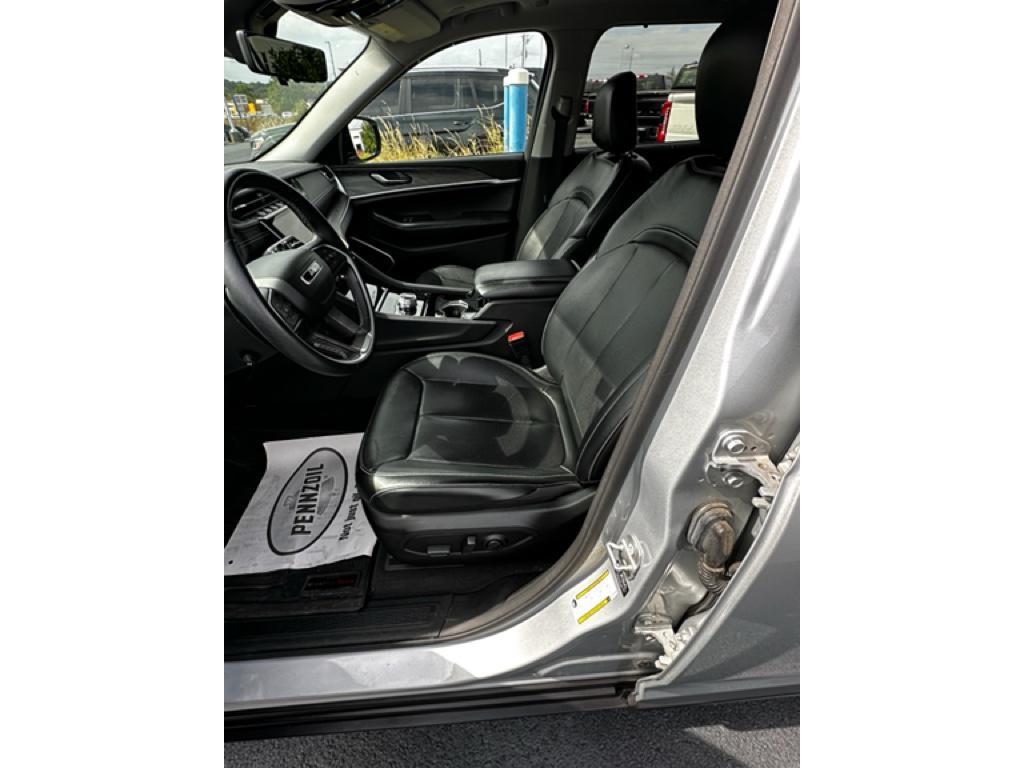 used 2021 Jeep Grand Cherokee L car, priced at $26,994