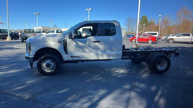 new 2024 Ford F-350 car, priced at $68,180