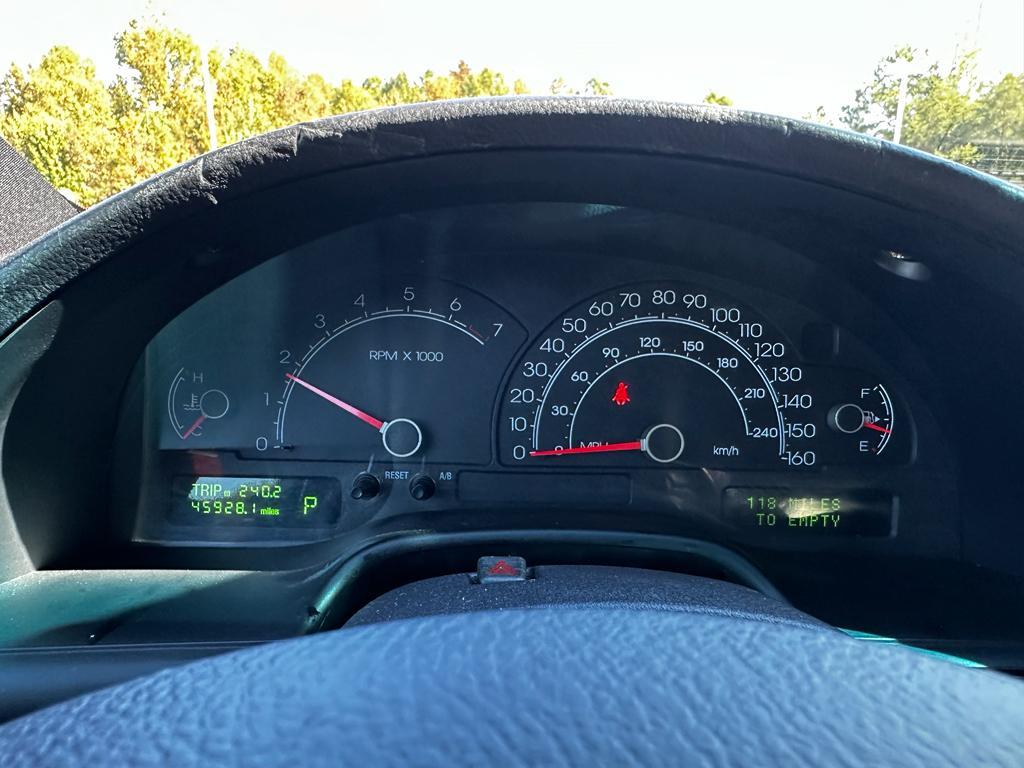 used 2005 Lincoln LS car, priced at $15,900