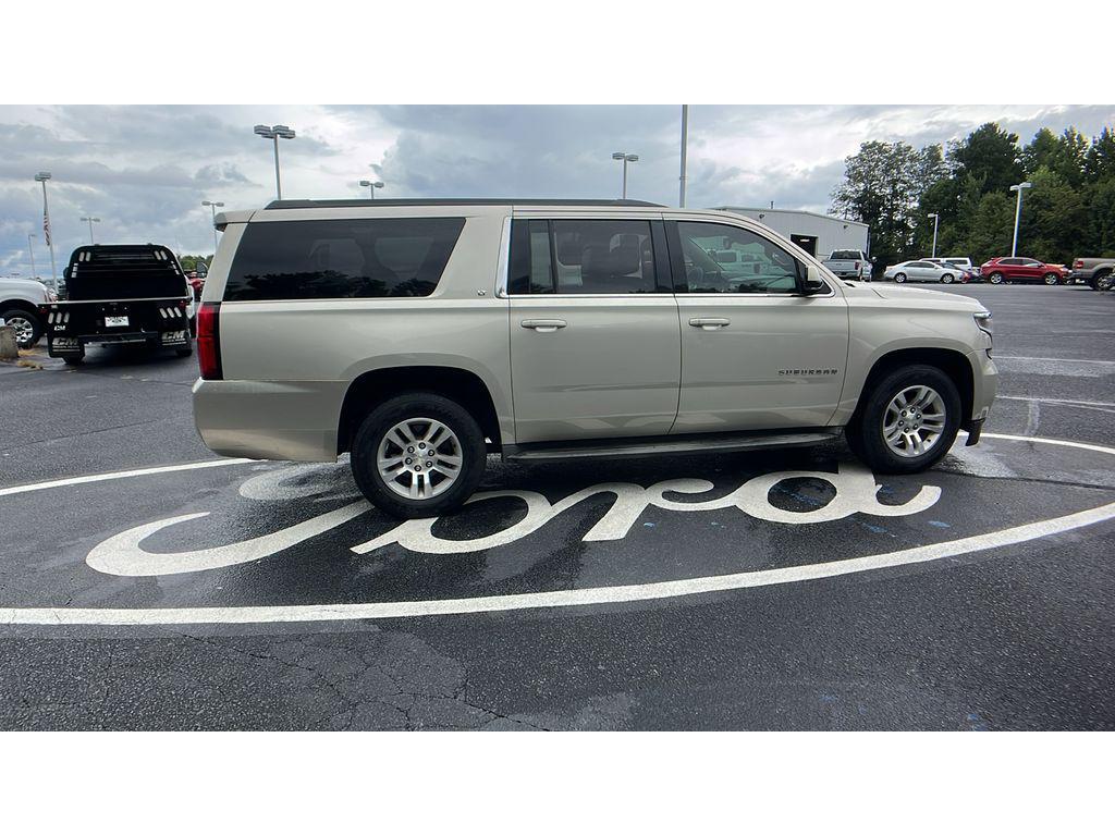 used 2015 Chevrolet Suburban car, priced at $13,500