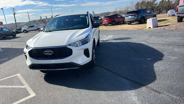 new 2025 Ford Escape car, priced at $32,130