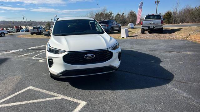 new 2025 Ford Escape car, priced at $32,130