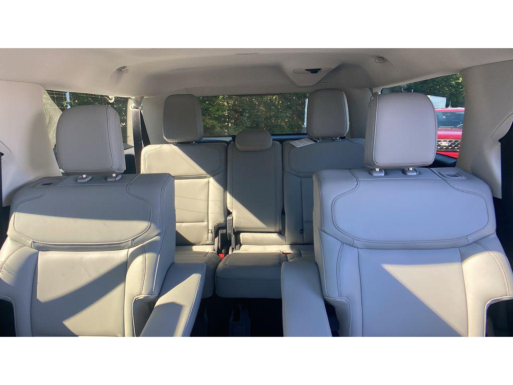 new 2025 Ford Expedition Max car, priced at $74,590