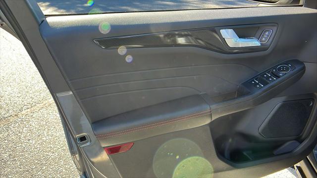 new 2025 Ford Escape car, priced at $36,470