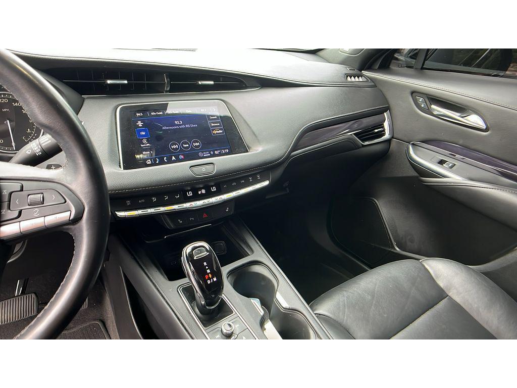 used 2022 Cadillac XT4 car, priced at $19,991