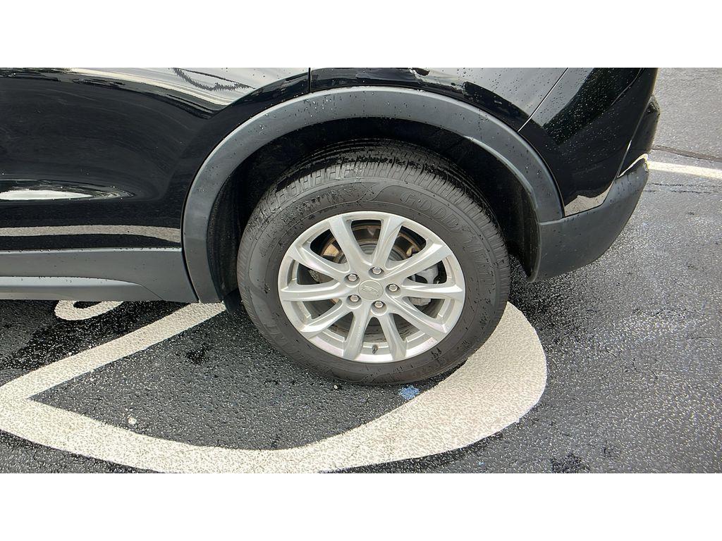 used 2022 Cadillac XT4 car, priced at $19,991