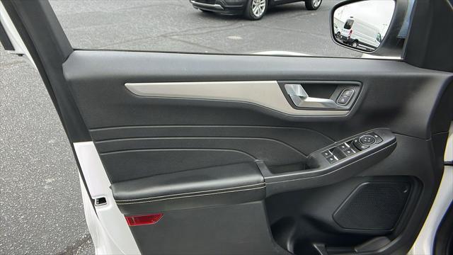 used 2021 Ford Escape car, priced at $13,996