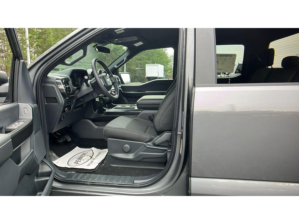 new 2025 Ford F-150 car, priced at $50,491