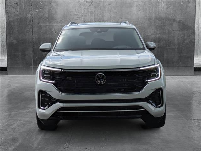 new 2025 Volkswagen Atlas car, priced at $52,746