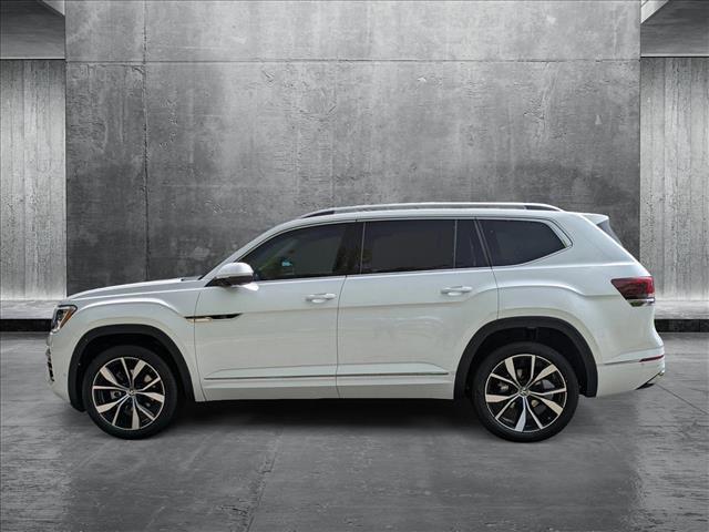 new 2025 Volkswagen Atlas car, priced at $52,746