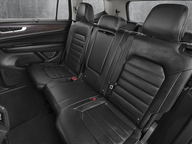 new 2025 Volkswagen Atlas car, priced at $48,500