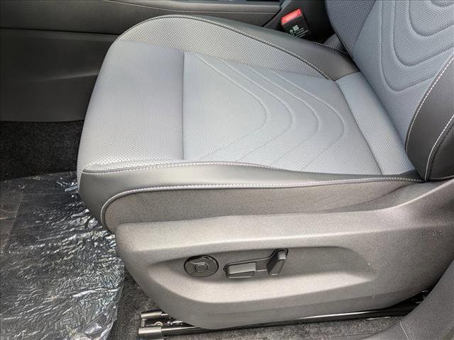 new 2025 Volkswagen Tiguan car, priced at $37,702