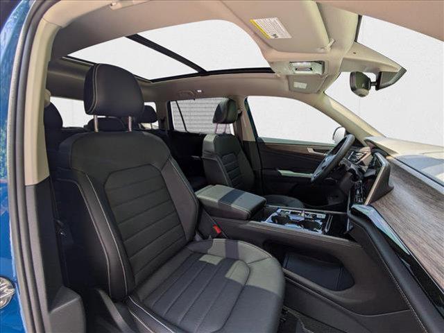 new 2025 Volkswagen Atlas car, priced at $46,000