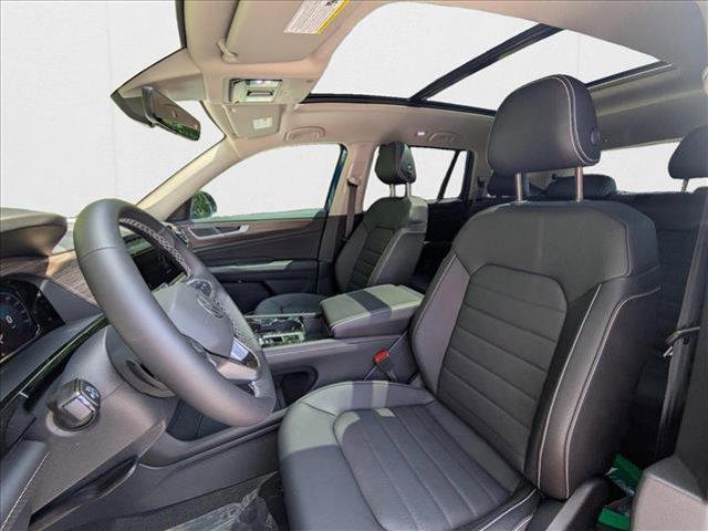 new 2025 Volkswagen Atlas car, priced at $46,000