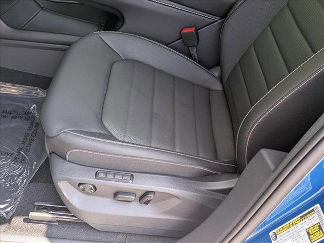 new 2025 Volkswagen Atlas car, priced at $48,500