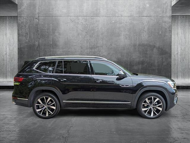 new 2025 Volkswagen Atlas car, priced at $54,856