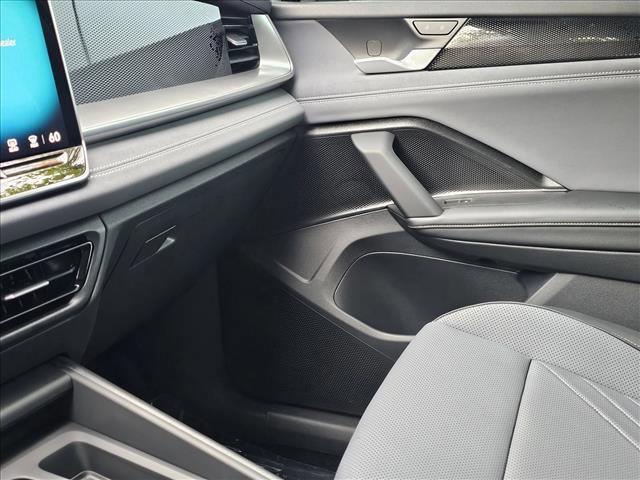 new 2025 Volkswagen Tiguan car, priced at $33,966