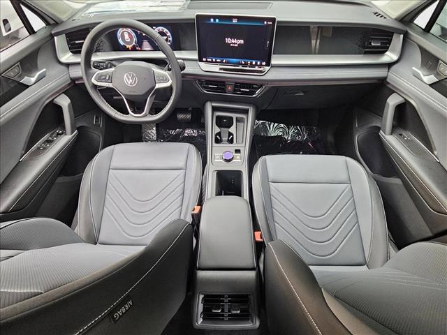 new 2025 Volkswagen Tiguan car, priced at $33,966