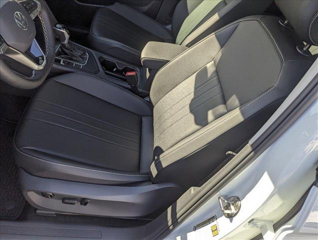 new 2024 Volkswagen Tiguan car, priced at $34,500