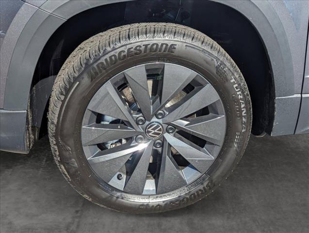 new 2024 Volkswagen Taos car, priced at $25,400