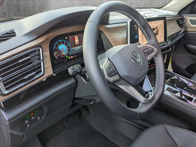 new 2024 Volkswagen Atlas car, priced at $39,000