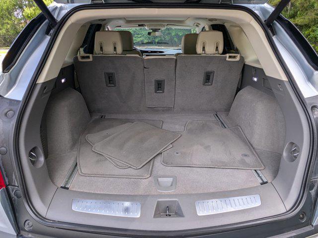 used 2017 Cadillac XT5 car, priced at $18,699