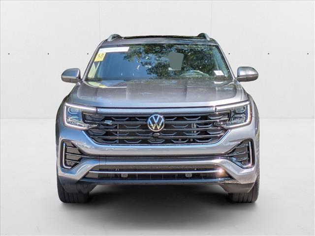 used 2024 Volkswagen Atlas car, priced at $45,213