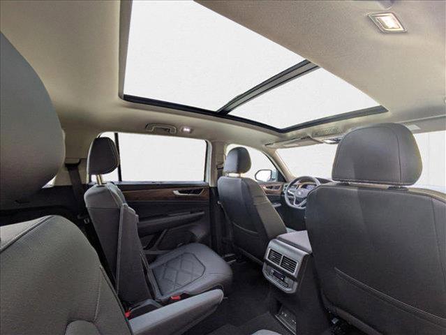 new 2025 Volkswagen Atlas car, priced at $41,600