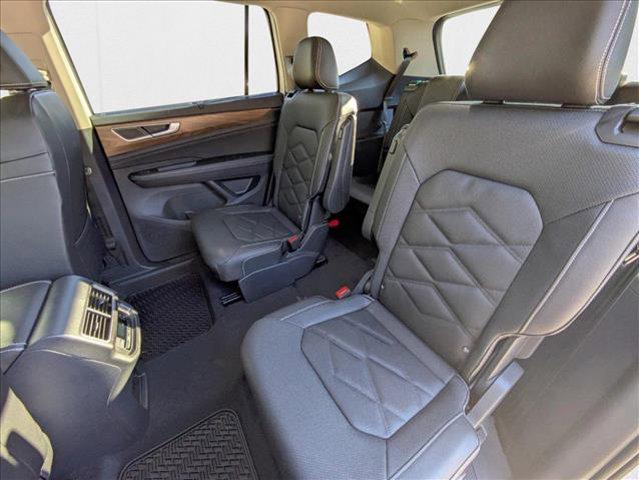 new 2025 Volkswagen Atlas car, priced at $40,900