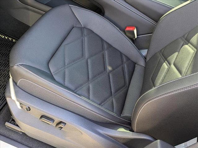 new 2025 Volkswagen Atlas car, priced at $43,826