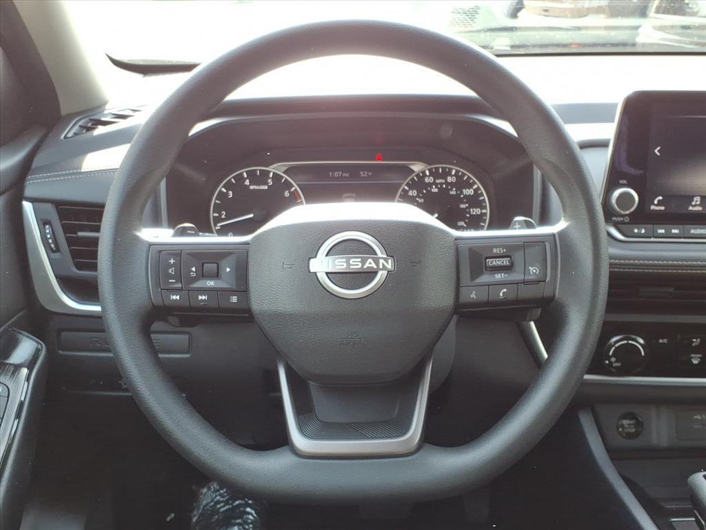 used 2025 Nissan Rogue car, priced at $25,190