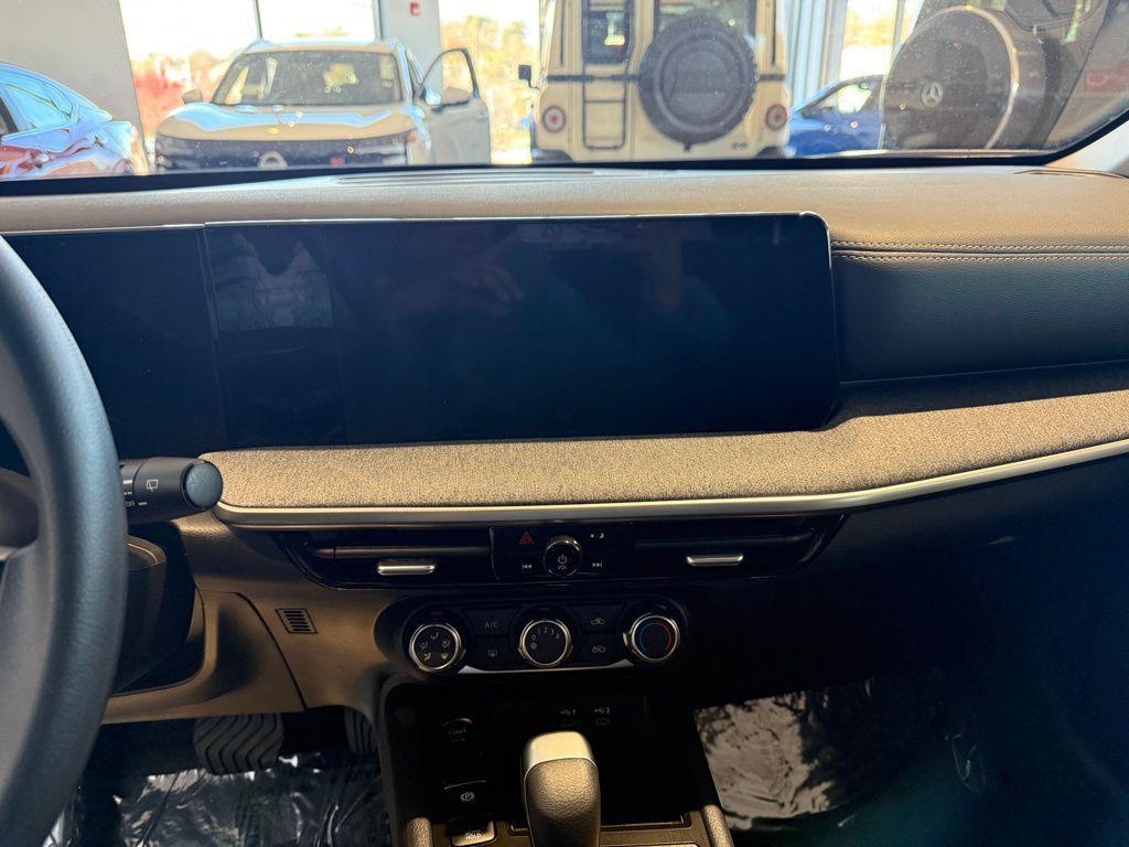 used 2025 Nissan Kicks car, priced at $21,479