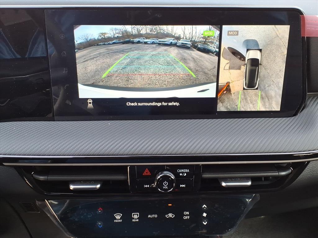 new 2025 Nissan Kicks car, priced at $27,138