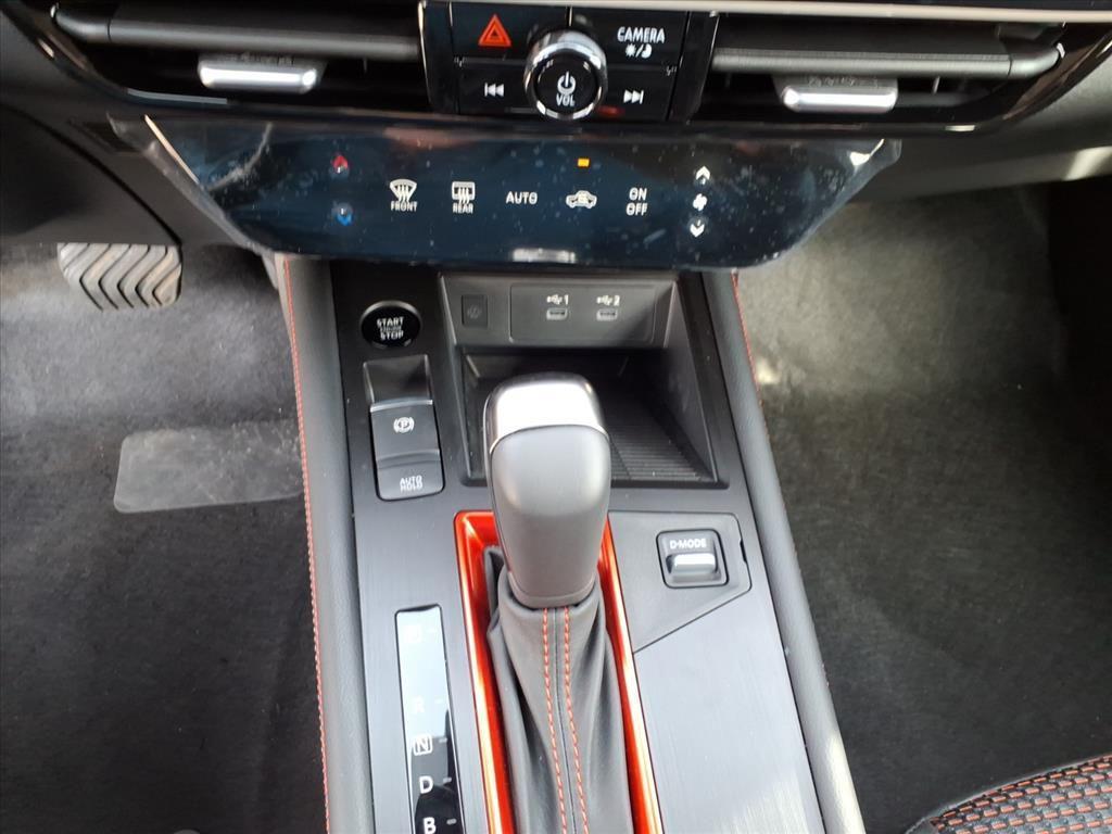 new 2025 Nissan Kicks car, priced at $27,138