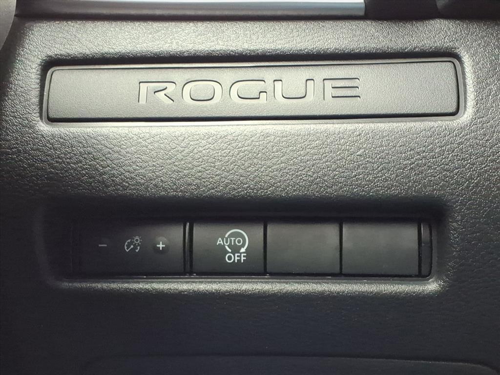 new 2025 Nissan Rogue car, priced at $29,999