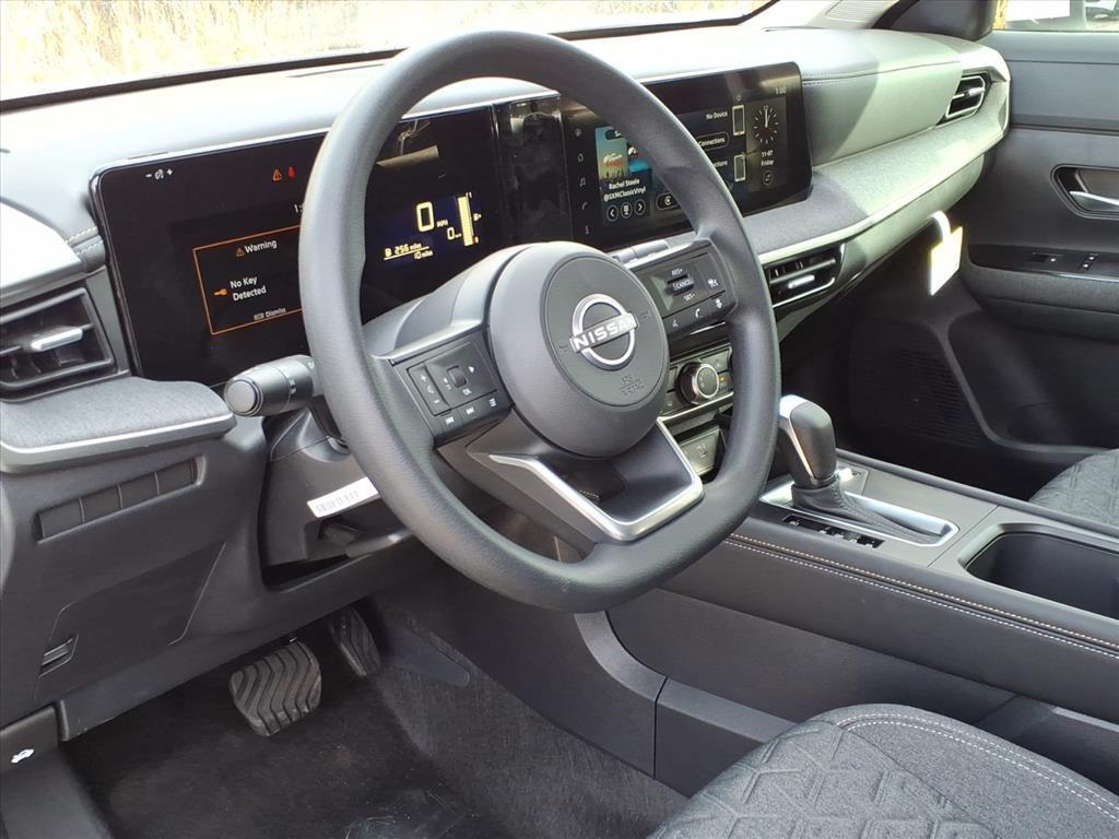 new 2025 Nissan Kicks car, priced at $25,060