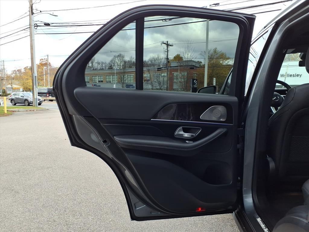 used 2021 Mercedes-Benz GLE 350 car, priced at $36,341
