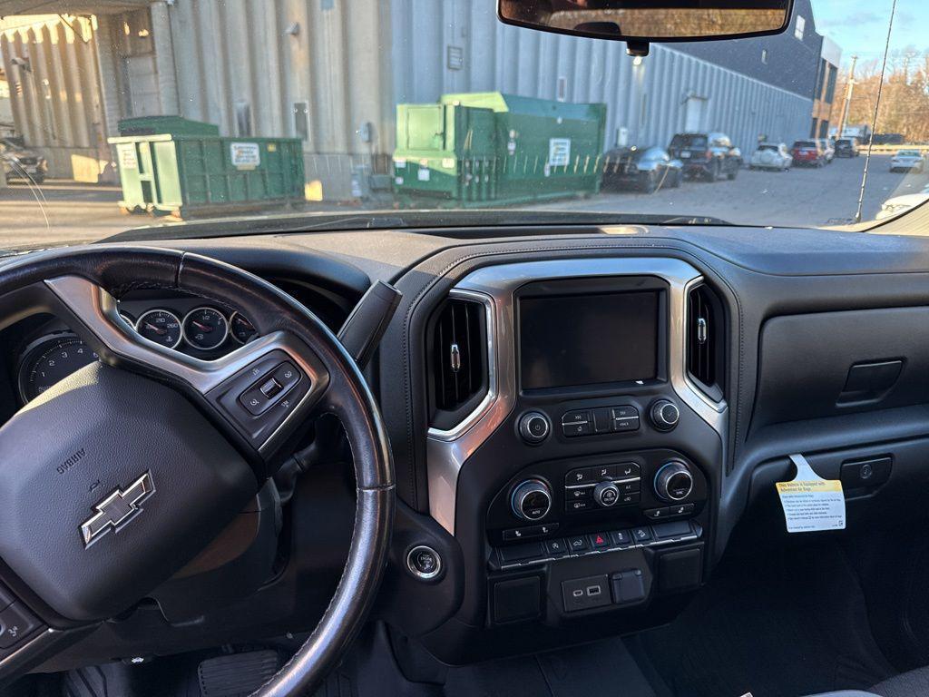used 2022 Chevrolet Silverado 1500 car, priced at $33,716